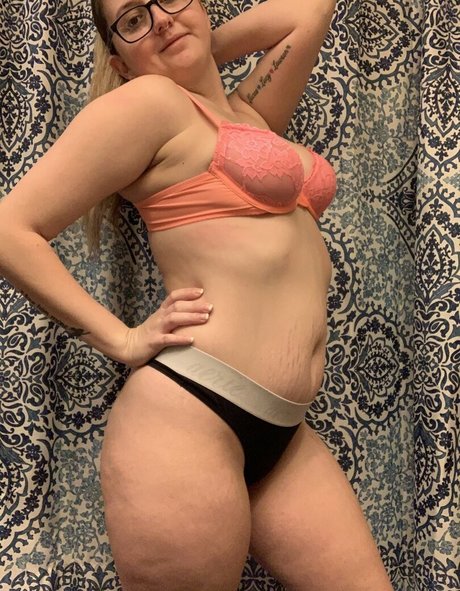 tiffanirose model exclusive photos