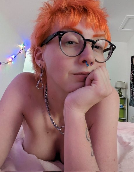 emulicious pornstar beautiful pic