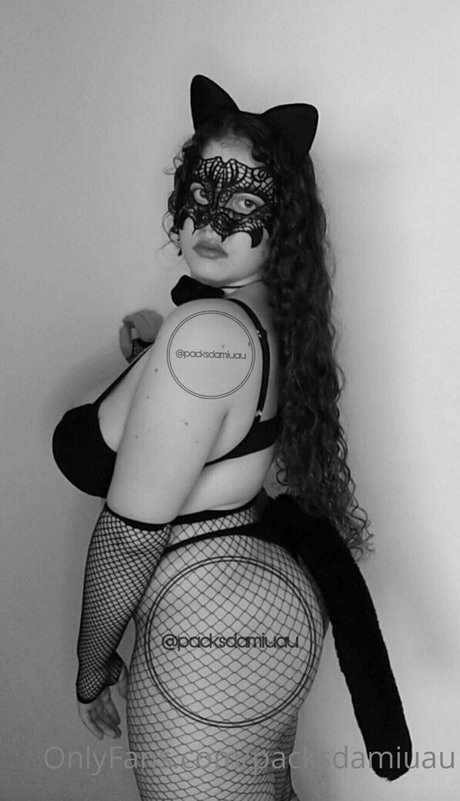 packsdamiuau art star photo