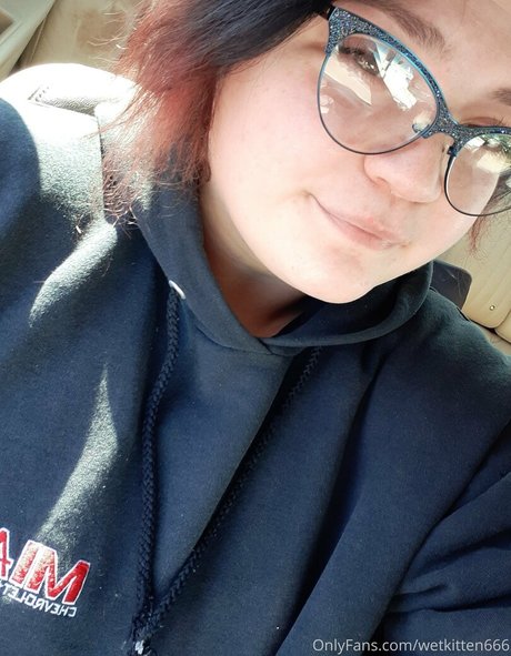 wetkitten666 pretty pornstar photo