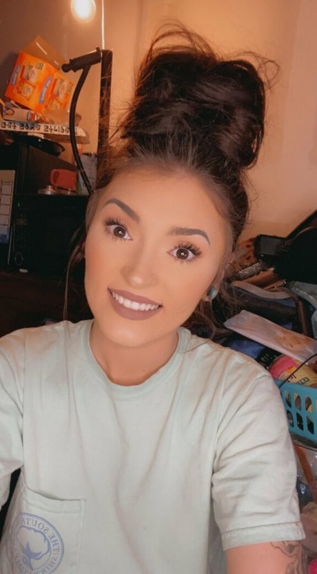 ladyjayyy23 model pornographic images