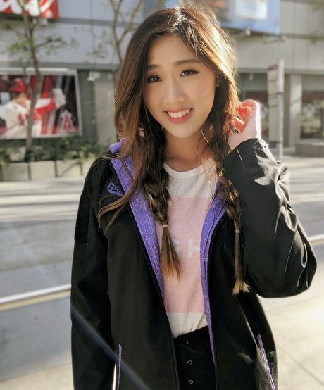 Yougelly sex pornstar photo