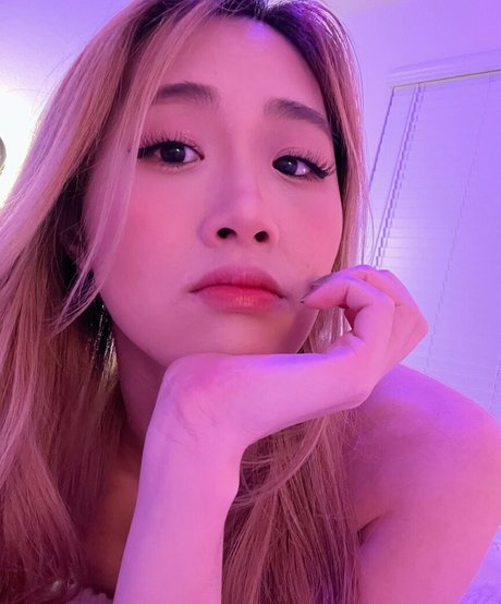 Yougelly nudes pornstar photo