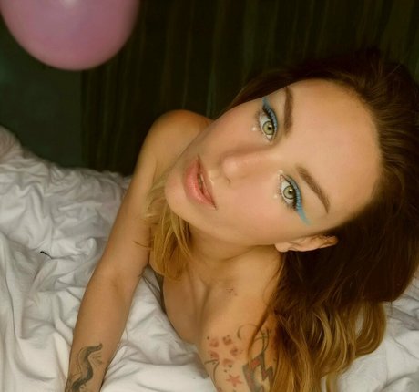 lia sierra high quality pornstar galleries