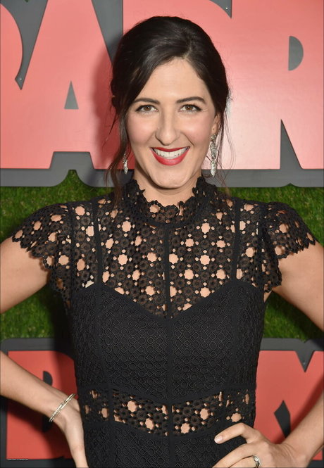 D Arcy Carden Profile pic