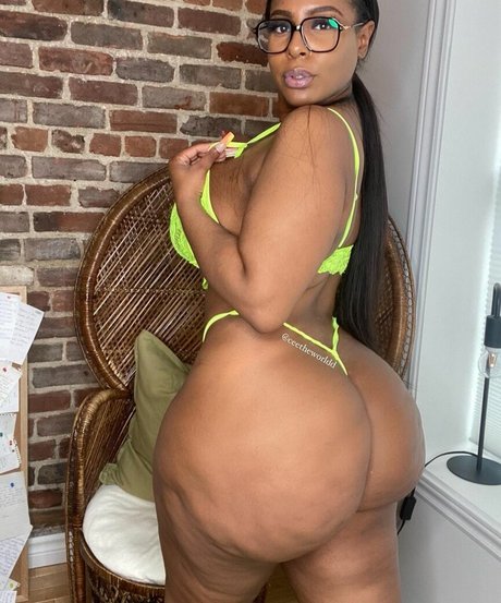 Fat Booty Bae perfect actress image