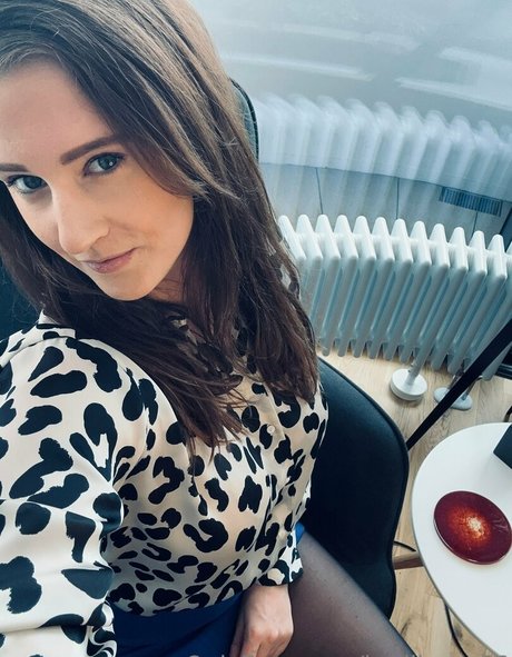 badlizzyy66 hot pornstar images