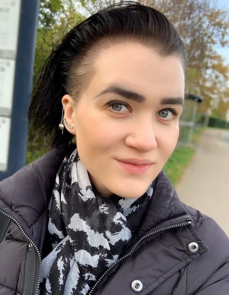 misschritizinna model nudes picture