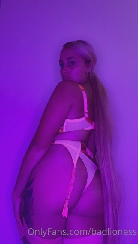 Jazzy Lioness pornstar nudes images