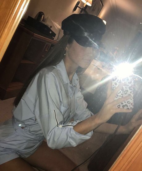 Laura Brophy nude actress pic