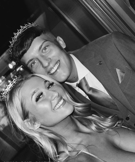 Laura Brophy sexy star picture