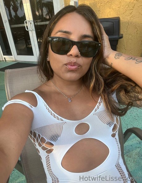 hotwifelisset model pretty archive