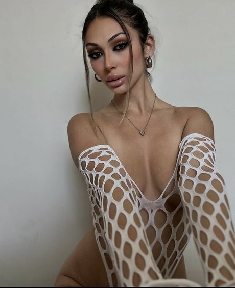 Parker Abbott perfect actress img