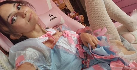 Krissi Pookie star pretty gallery