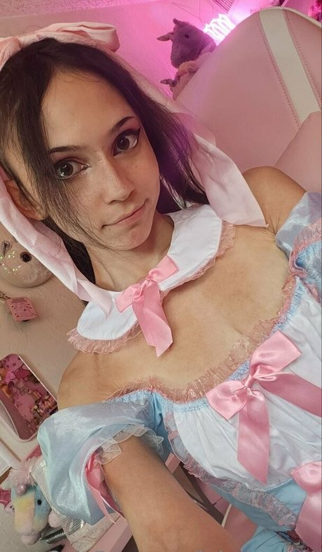 Krissi Pookie star images