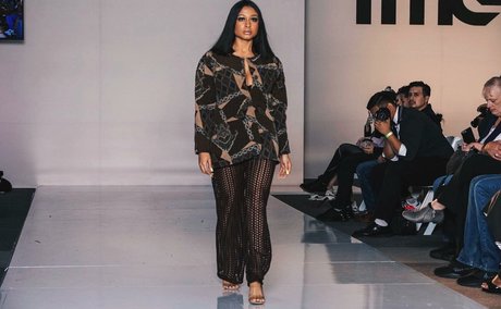 AlessiaSays model art photos