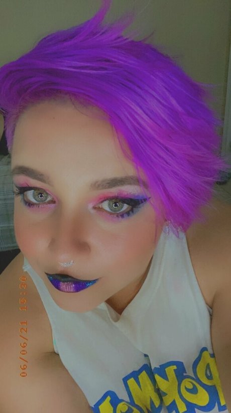 unsupervised housewife model pornographic pics