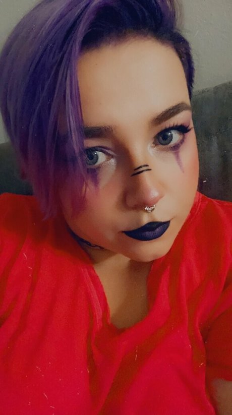 unsupervised housewife art pornstar photos