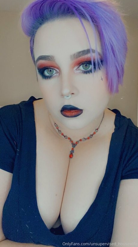 unsupervised housewife sex star photos