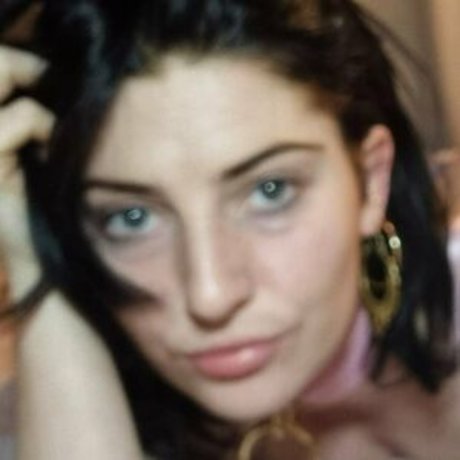 goddess of filth sexy actress pics