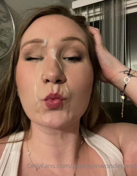 peachyinwonderland art star galleries