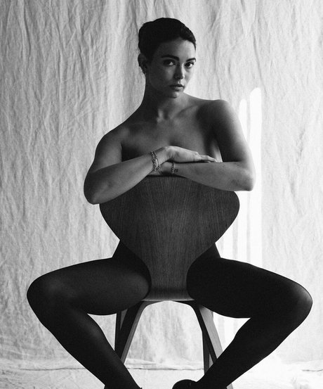 Kyra Santoro model pretty images