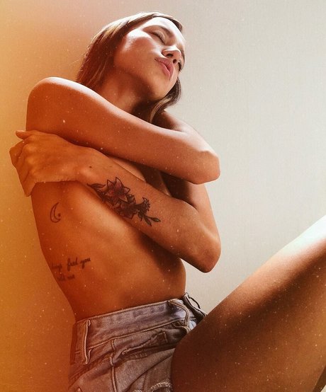 Daniworld best star galleries