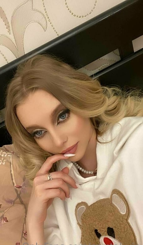 crystal vip star pornographic pics