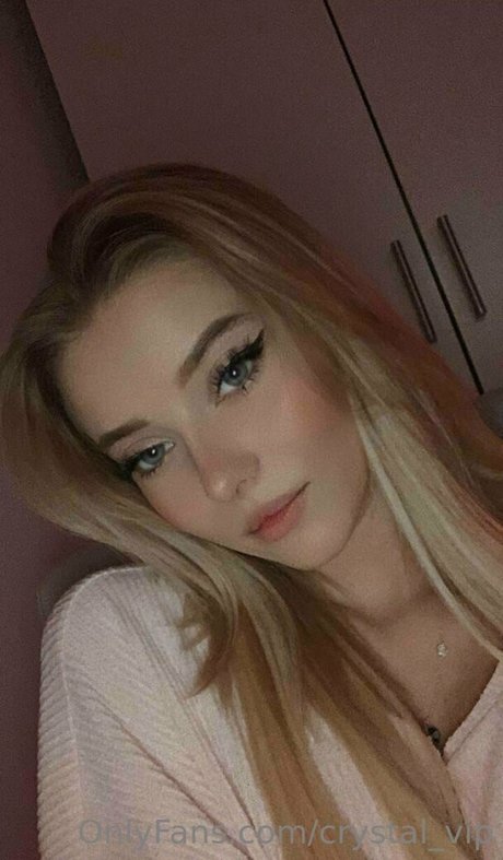 crystal vip xxx model image