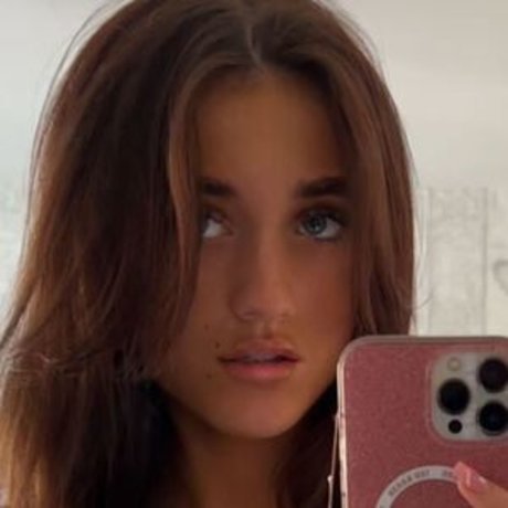 Leah Steele pornstar sex image