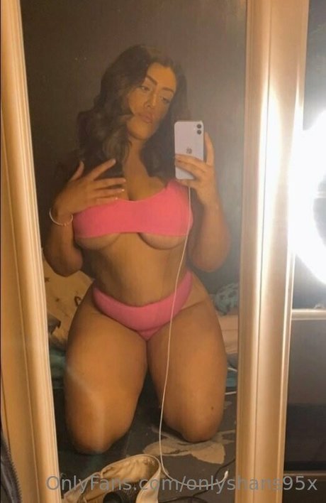 Shannon Wright nude model img