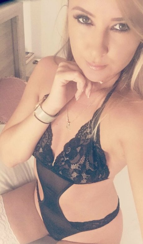 beautiful ladyboy onlyfans porn galleries