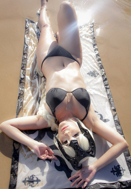 hooters onlyfans hot porn img