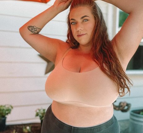 Ashleigh Dunn pornstar pretty photos