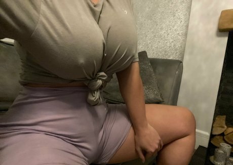 perv mom star hd photo