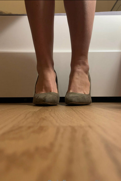 lizyyye adult star gallery