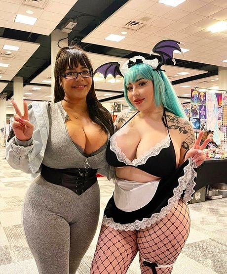 Jaki Oppai pornographic star photo