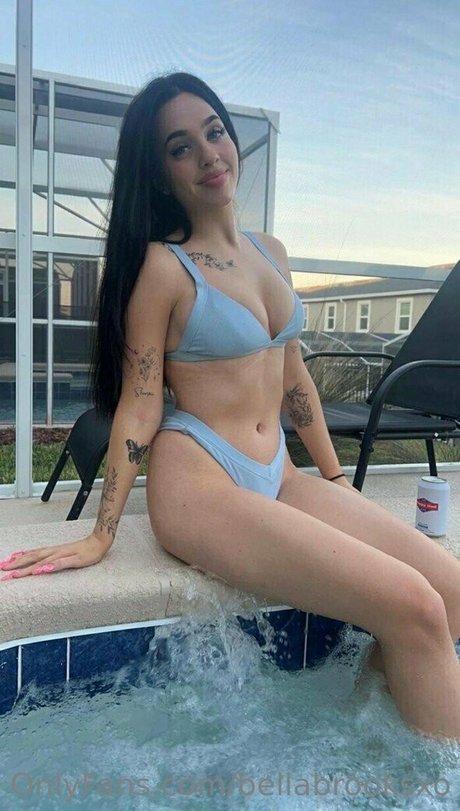 bellabrooksxo model xxx gallery