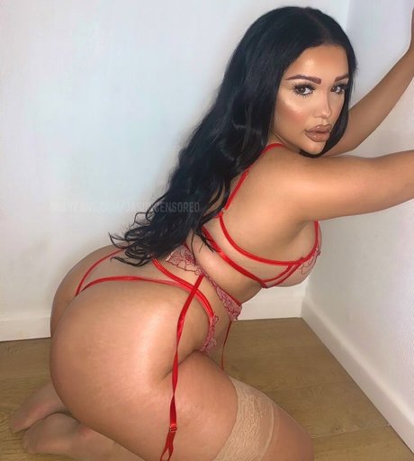 medium tits onlyfans beautiful nude gallery