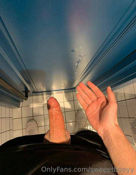 sweeetbooyy beautiful model pics