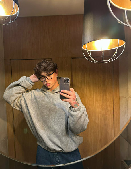 sweeetbooyy sexy model img