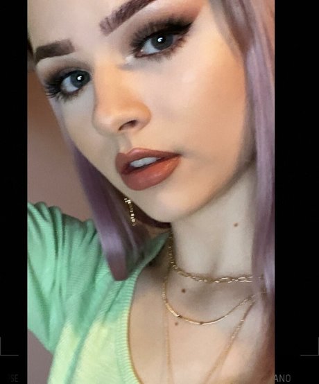 Heyitzrachael star adult photos