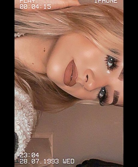 Heyitzrachael perfect pornstar galleries