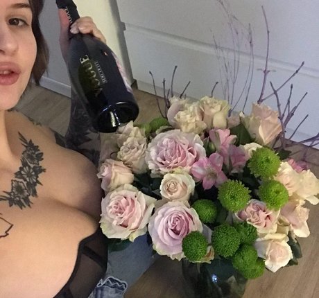 alyyyfabulous pornstar nudes img