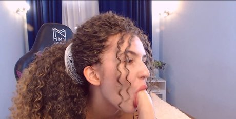 alyyyfabulous nudes pornstar pics