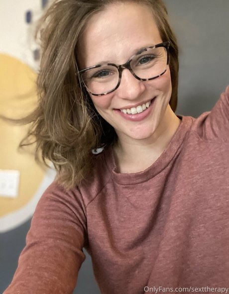 sexttherapy sexy star photo