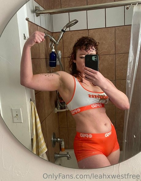 leahxwestfree porn model images