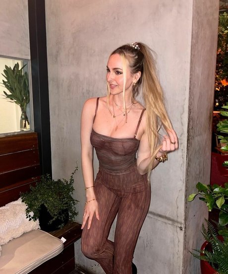 Fasffy Mega Dump sexy star image