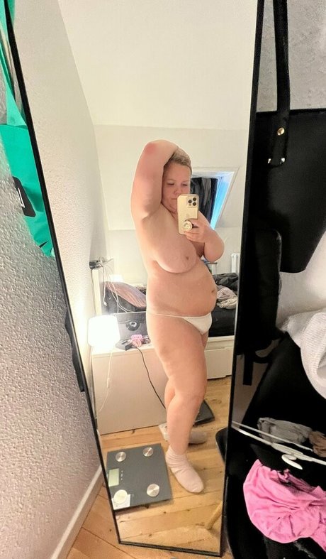 betina poulsen xxx model gallery