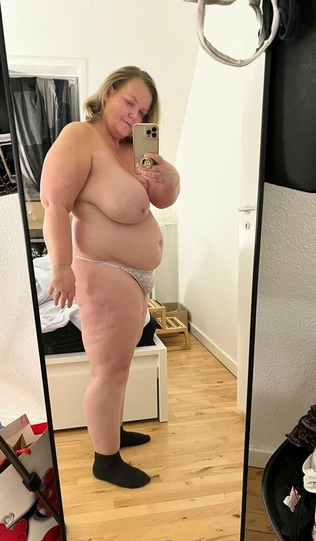 betina poulsen hot model images